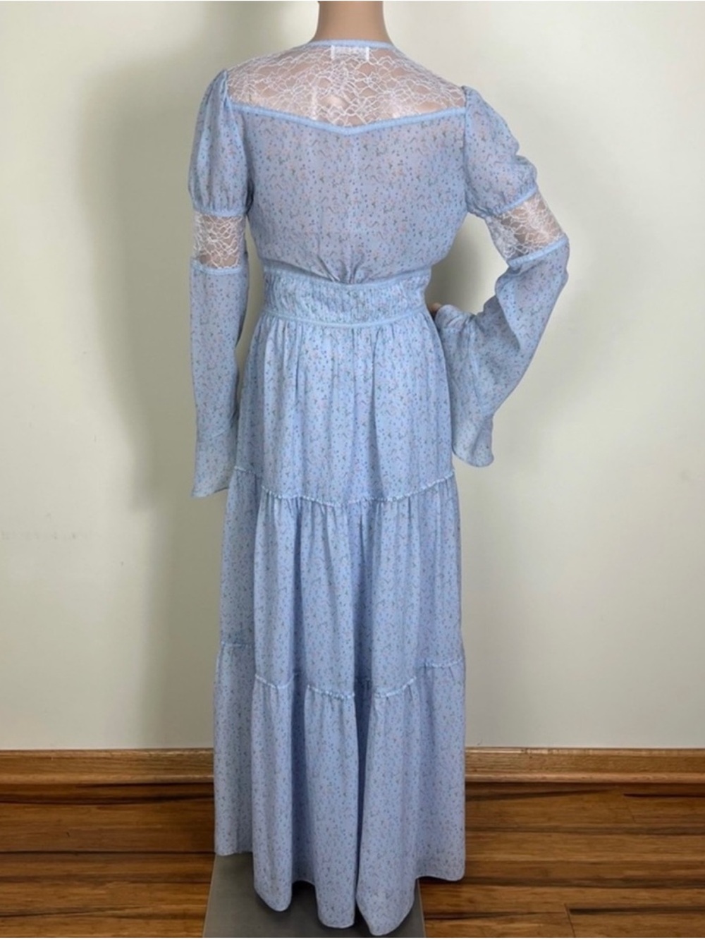 DIVINE HERITAGE REVOLVE BLUE FLORAL PRINT MAXI DRESS - Picture 7 of 7